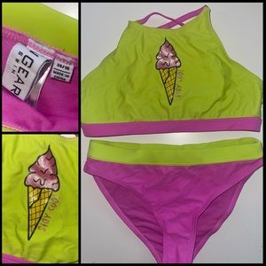 Kids swimwear